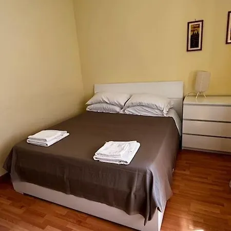 Olimpia Apartment *